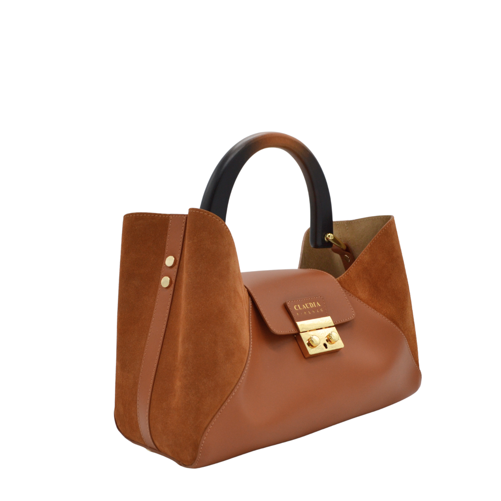 Claudia Firenze - Leather Bags Made in Italy - Official store display picture 1