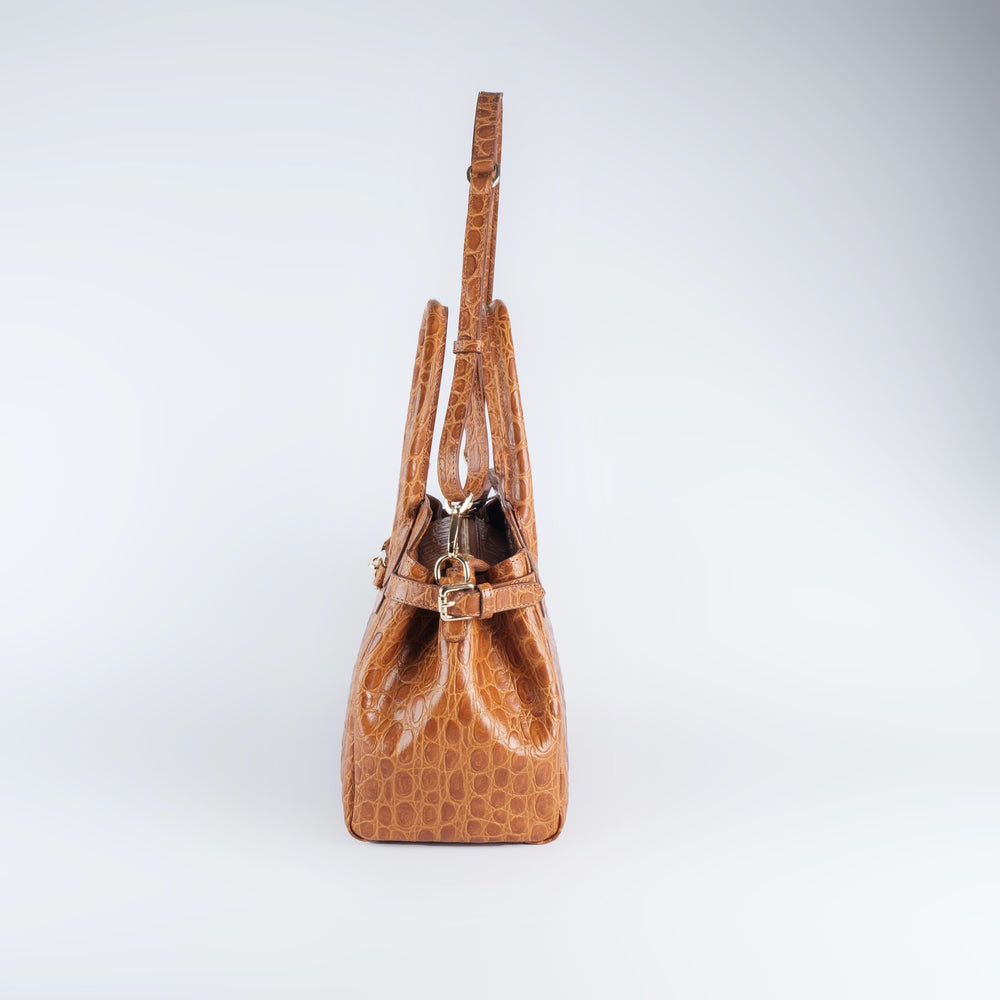 
                
                    Load image into Gallery viewer, Augusta - Brown crossbody bag
                
            